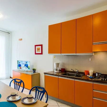 Appartement Fenix By Interhome Bibione
